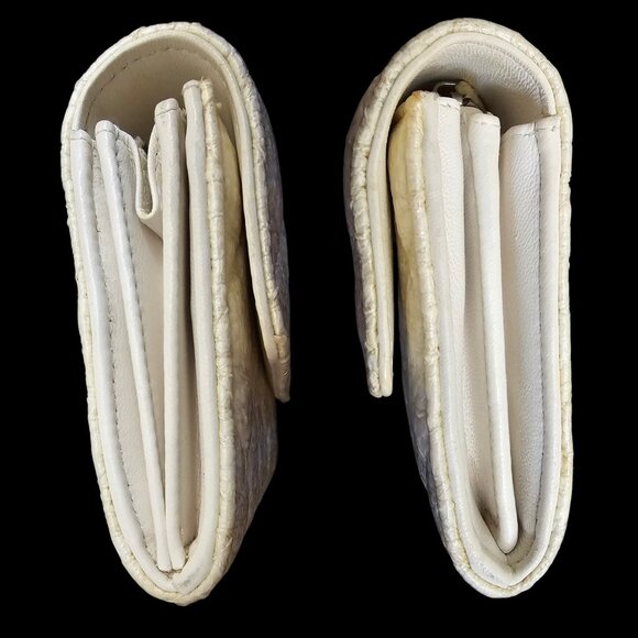 CHANEL Coco Mark Coated Tweed CC Long Wallet Zip Flap White Textured Italy +Box - Picture 9 of 16